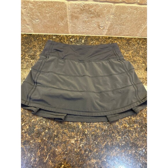 Lululemon Pace Rival Mid-Rise Skirt Black Size 0 EUC